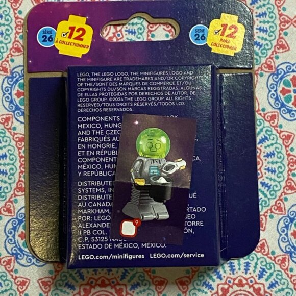 Series 26 Space Lego Minifigure #9 “Robot Butler” NWT Unopened Box - Picture 2 of 3